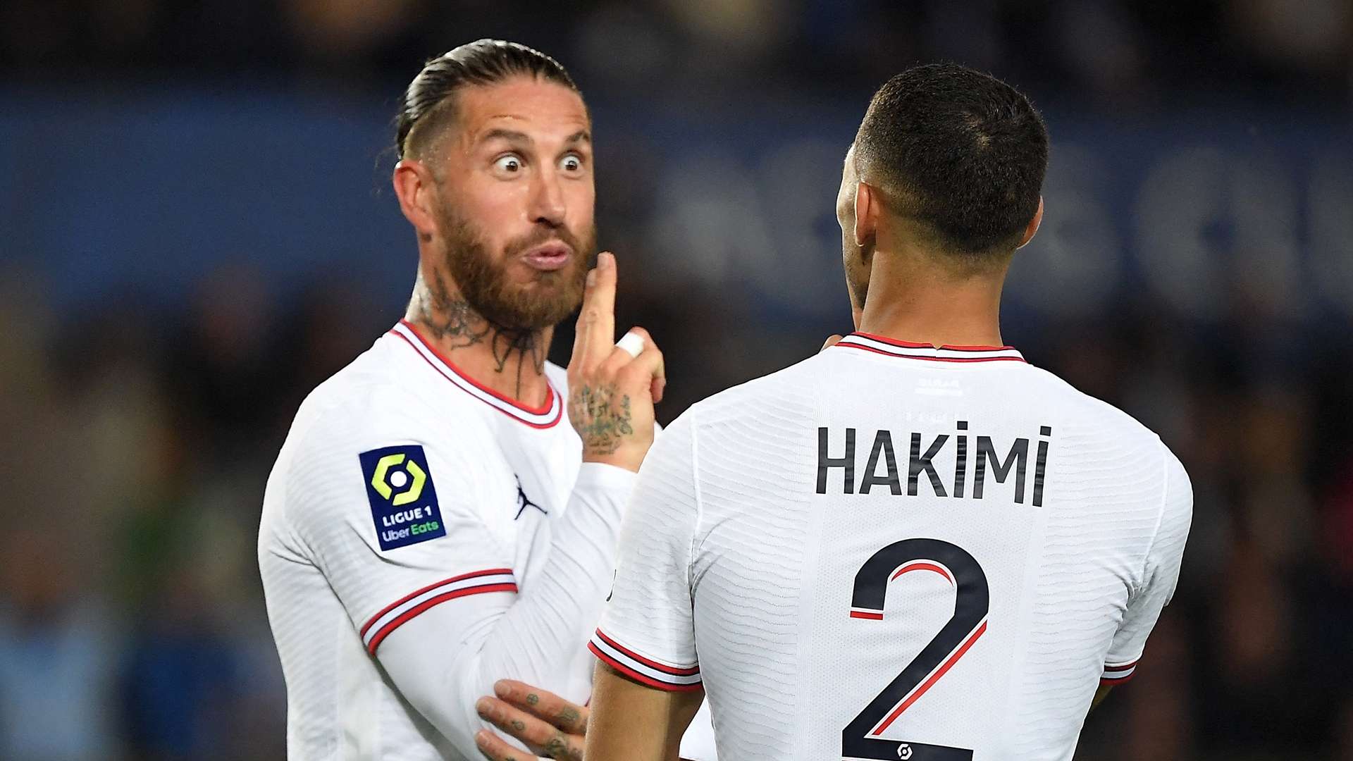 整的阵容迎 整的阵容迎